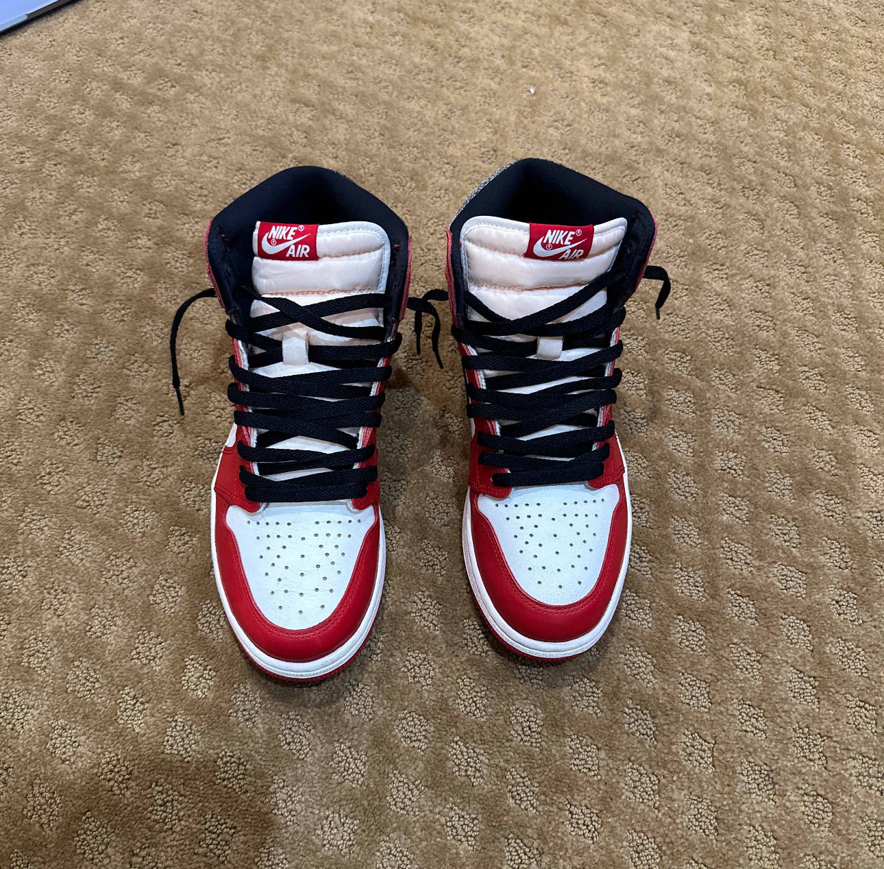 Jordan 1 Lost And Found SIZE 10